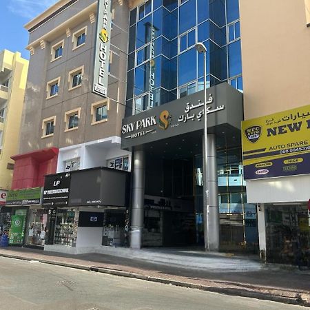Sky Park Hotel Dubai Exterior photo