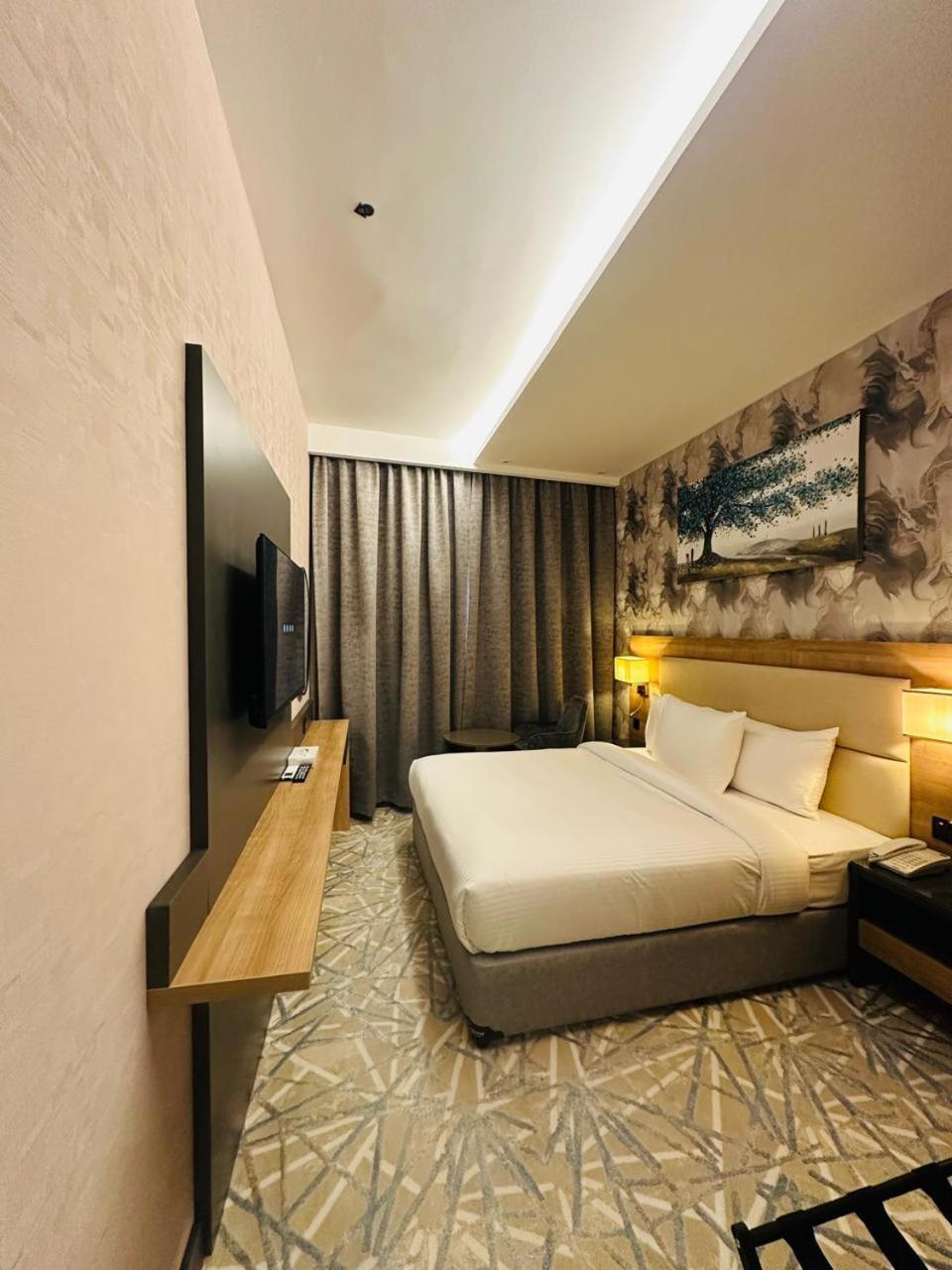 Sky Park Hotel Dubai Exterior photo
