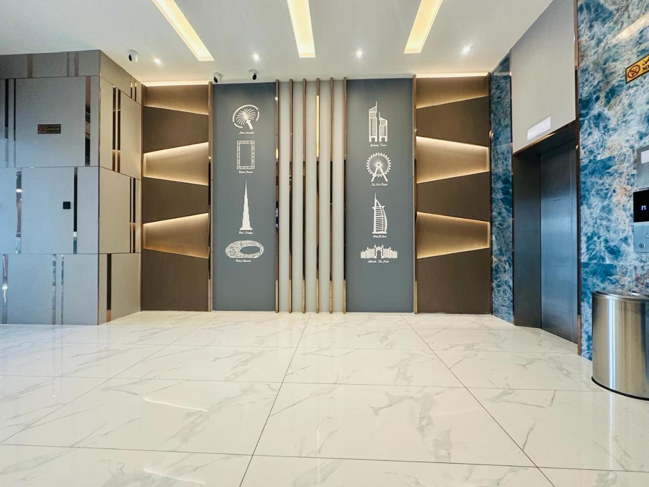 Sky Park Hotel Dubai Exterior photo